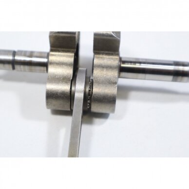 Genuine Crankshaft McCULLOCH Poulan Jonsered CS2137 Partner 351 352 371 382 391 401 421 422 chainsaw 530047062 3 Genuine Crankshaft McCULLOCH Poulan Jonsered CS2137 Partner 351 352 371 382 391 401 421 422 chainsaw 530047062 3