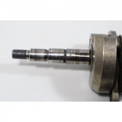 Genuine Crankshaft McCULLOCH Poulan Jonsered CS2137 Partner 351 352 371 382 391 401 421 422 chainsaw 530047062 4 Genuine Crankshaft McCULLOCH Poulan Jonsered CS2137 Partner 351 352 371 382 391 401 421 422 chainsaw 530047062 4