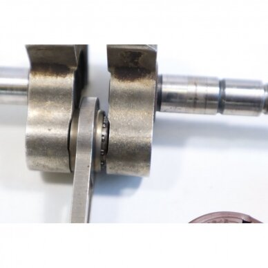 Genuine Crankshaft McCULLOCH Poulan Jonsered CS2137 Partner 351 352 371 382 391 401 421 422 chainsaw 530047062 4 Genuine Crankshaft McCULLOCH Poulan Jonsered CS2137 Partner 351 352 371 382 391 401 421 422 chainsaw 530047062 4