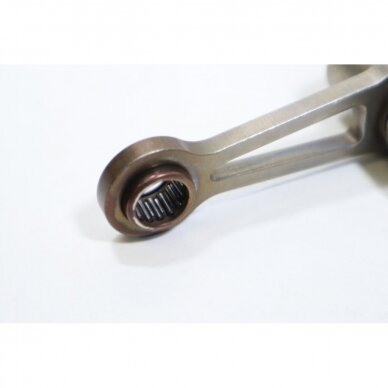 Genuine Crankshaft McCULLOCH Poulan Jonsered CS2137 Partner 351 352 371 382 391 401 421 422 chainsaw 530047062 1 Genuine Crankshaft McCULLOCH Poulan Jonsered CS2137 Partner 351 352 371 382 391 401 421 422 chainsaw 530047062 1