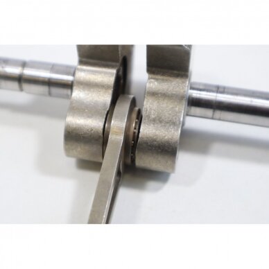Genuine Crankshaft McCULLOCH Poulan Jonsered CS2137 Partner 351 352 371 382 391 401 421 422 chainsaw 530047062 2 Genuine Crankshaft McCULLOCH Poulan Jonsered CS2137 Partner 351 352 371 382 391 401 421 422 chainsaw 530047062 2