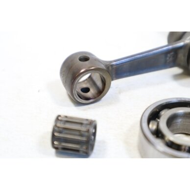 Genuine Crankshaft Partner 500 5000 plus chainsaw 505300810 2 Genuine Crankshaft Partner 500 5000 plus chainsaw 505300810 2