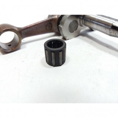 Genuine Crankshaft Solo 127 Trimmer Brushcutter 22 00 749 1 Genuine Crankshaft Solo 127 Trimmer Brushcutter 22 00 749 1