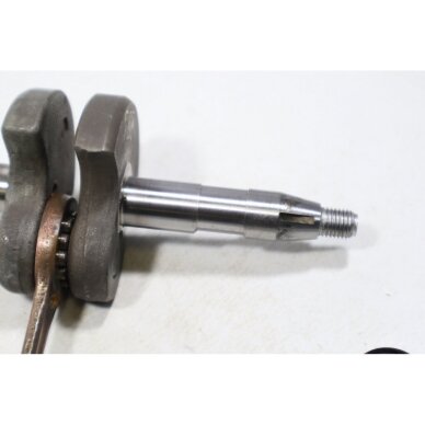 Genuine Crankshaft Solo 605 606 chainsaw 2200607 4 Genuine Crankshaft Solo 605 606 chainsaw 2200607 4