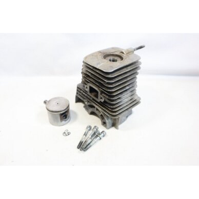 Genuine Cylinder & Piston Kit 38mm Solo 634 chainsaw 2100524 N Genuine Cylinder & Piston Kit 38mm Solo 634 chainsaw 2100524 N