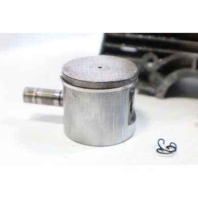 Genuine Cylinder & Piston Kit 38mm Solo 634 chainsaw 2100524 N 8 Genuine Cylinder & Piston Kit 38mm Solo 634 chainsaw 2100524 N 8