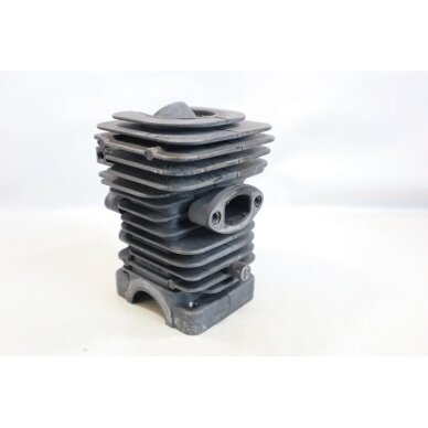 Genuine Cylinder & Piston Kit 39mm Husqvarna 120 235 236 240 Jonsered CS2234 CS2238 McCULLOCH CS340 CS380 chainsaw 545050417 3 Genuine Cylinder & Piston Kit 39mm Husqvarna 120 235 236 240 Jonsered CS2234 CS2238 McCULLOCH CS340 CS380 chainsaw 545050417 3