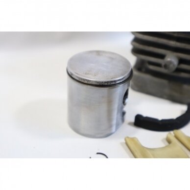 Genuine Cylinder & Piston Kit 39mm Husqvarna 120 235 236 240 Jonsered CS2234 CS2238 McCULLOCH CS340 CS380 chainsaw 577831101 6 Genuine Cylinder & Piston Kit 39mm Husqvarna 120 235 236 240 Jonsered CS2234 CS2238 McCULLOCH CS340 CS380 chainsaw 577831101 6
