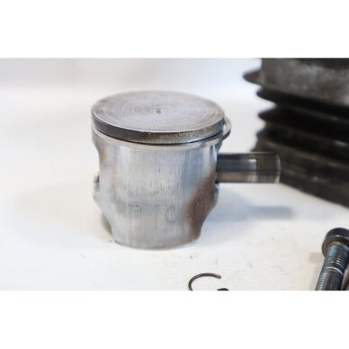 Genuine Cylinder & Piston kit 40mm Husqvarna 340 345 Jonsered 2141 2145 chainsaw 503870076 6 Genuine Cylinder & Piston kit 40mm Husqvarna 340 345 Jonsered 2141 2145 chainsaw 503870076 6