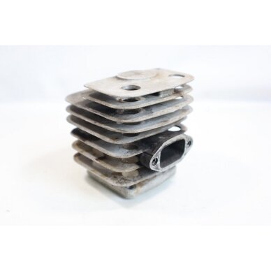 Genuine Cylinder & Piston Kit 40mm Jonsered 410 chainsaw 4420017 2 Genuine Cylinder & Piston Kit 40mm Jonsered 410 chainsaw 4420017 2