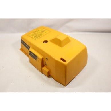 Genuine Cylinder Top Cover Partner 400 450 490 410 460 510 chainsaw 506011108 3 Genuine Cylinder Top Cover Partner 400 450 490 410 460 510 chainsaw 506011108 3