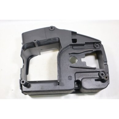 Genuine Engine Housing Case Crankcase McCulloch MAC 833 AV chainsaw 6 Genuine Engine Housing Case Crankcase McCulloch MAC 833 AV chainsaw 6