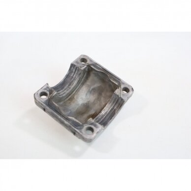Genuine Engine Pan Cover McCULLOCH Poulan Jonsered CS2137 Partner 351 352 371 382 391 401 420 chainsaw 530037935 2 Genuine Engine Pan Cover McCULLOCH Poulan Jonsered CS2137 Partner 351 352 371 382 391 401 420 chainsaw 530037935 2