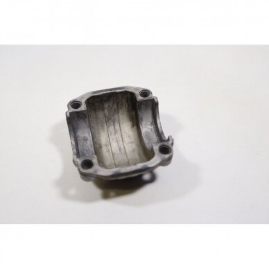 Genuine Engine Pan Crankcase Husqvarna 136 137 141 142 Jonsered CS2040 chainsaw 530049794 3 Genuine Engine Pan Crankcase Husqvarna 136 137 141 142 Jonsered CS2040 chainsaw 530049794 3