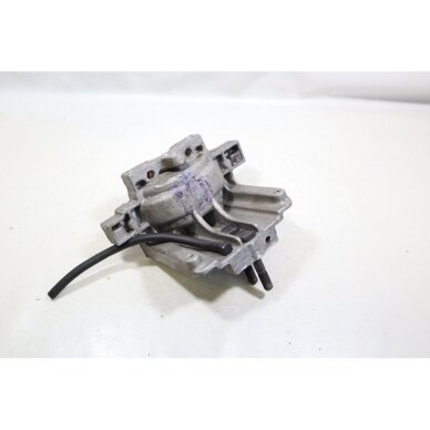 Genuine Engine Pan Crankcase McCulloch MAC836 838 AV chainsaw 301055 7 Genuine Engine Pan Crankcase McCulloch MAC836 838 AV chainsaw 301055 7