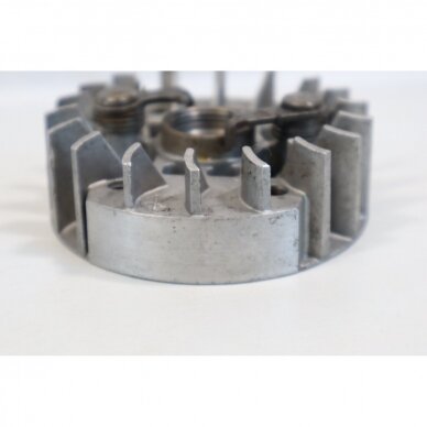 Genuine Flywheel Jobu LP6B LP6BV chainsaw 1