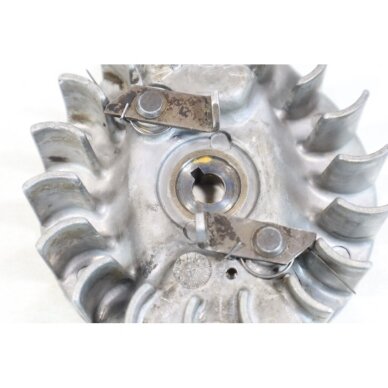 Genuine Flywheel Jonsered 450 525 chainsaw 506031302 8 Genuine Flywheel Jonsered 450 525 chainsaw 506031302 8