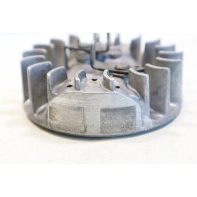 Genuine Flywheel Partner 500 Jobu 949 chainsaw 505325629 2 Genuine Flywheel Partner 500 Jobu 949 chainsaw 505325629 2