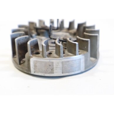 Genuine Flywheel Partner 500 Jobu 949 chainsaw 505325629 2 Genuine Flywheel Partner 500 Jobu 949 chainsaw 505325629 2