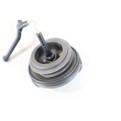 Genuine Fuel Oil Tank Cap Husqvarna T435 577878603 3