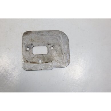Genuine Gasket Muffler Plate Reflector Oleo Mac 936 940 Efco 136 140 chainsaw 50050031 1 Genuine Gasket Muffler Plate Reflector Oleo Mac 936 940 Efco 136 140 chainsaw 50050031 1