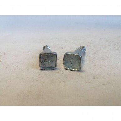 Genuine Guide Bar Bolt Homelite i3350b chainsaw 04881 2 Genuine Guide Bar Bolt Homelite i3350b chainsaw 04881 2