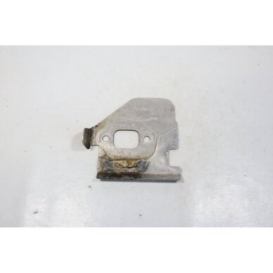 Genuine Heat Deflector Husqvarna 435 440 135 140 Jonsered CS2240 chainsaw 501323101 Genuine Heat Deflector Husqvarna 435 440 135 140 Jonsered CS2240 chainsaw 501323101