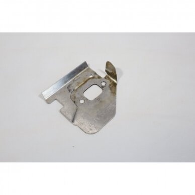 Genuine Heat Deflector Husqvarna 435 440 135 140 Jonsered CS2240 chainsaw 501323101 Genuine Heat Deflector Husqvarna 435 440 135 140 Jonsered CS2240 chainsaw 501323101