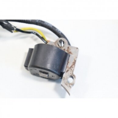 Genuine Ignition Module McCULLOCH Poulan Jonsered CS2137 Partner 351 352 371 382 391 401 421 chainsaw 530039198 4 Genuine Ignition Module McCULLOCH Poulan Jonsered CS2137 Partner 351 352 371 382 391 401 421 chainsaw 530039198 4
