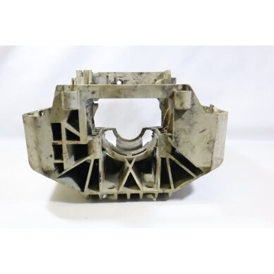 Genuine Motor Housing Dolmar MS 4000 4010 3300 3310 4500 4510 brushcutter 386 110 011 6 Genuine Motor Housing Dolmar MS 4000 4010 3300 3310 4500 4510 brushcutter 386 110 011 6