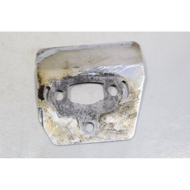 Genuine Muffler Back Plate Heat Deflector Husqvarna 36 41 136 137 141 142 Jonsered 2036 chainsaw 530037640 2