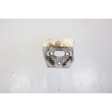 Genuine Muffler Back Plate Heat Deflector Husqvarna 36 41 136 137 141 142 Jonsered 2036 chainsaw 530037640 Genuine Muffler Back Plate Heat Deflector Husqvarna 36 41 136 137 141 142 Jonsered 2036 chainsaw 530037640