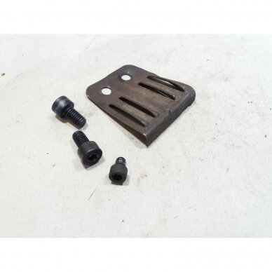 Genuine Muffler Cover Deflector Mcculloch MacCat 2.3 ci 38cc chainsaw 223611 Genuine Muffler Cover Deflector Mcculloch MacCat 2.3 ci 38cc chainsaw 223611