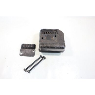 Genuine Muffler Exhaust STIHL 017 018 MS170 MS180 chainsaw 1130 140 0600