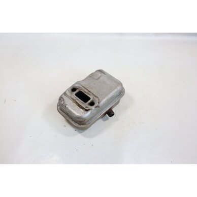 Genuine Muffler Jonsered HT2122 HT2126 HT2130 hedge trimmer 531000026 4 Genuine Muffler Jonsered HT2122 HT2126 HT2130 hedge trimmer 531000026 4
