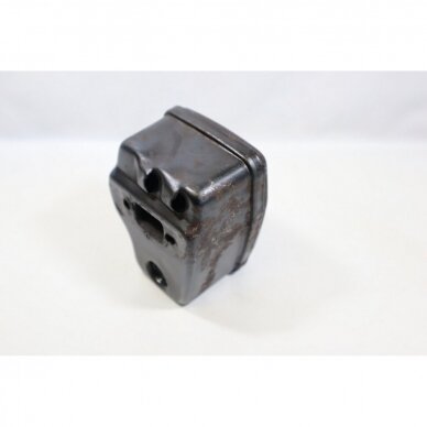Genuine Muffler McCULLOCH Poulan Jonsered CS2137 Partner 351 352 371 382 391 401 421 422 chainsaw 530047207 2 Genuine Muffler McCULLOCH Poulan Jonsered CS2137 Partner 351 352 371 382 391 401 421 422 chainsaw 530047207 2