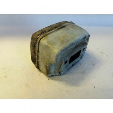 Genuine Muffler Oleo Mac 940 chainsaw 50050027 1 Genuine Muffler Oleo Mac 940 chainsaw 50050027 1