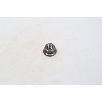 Genuine Nut Clutch Cover Efco 156 162 138 142 146 151 Oleo Mac 938 941 942 946 951 952 956 chainsaw 094500155 Genuine Nut Clutch Cover Efco 156 162 138 142 146 151 Oleo Mac 938 941 942 946 951 952 956 chainsaw 094500155