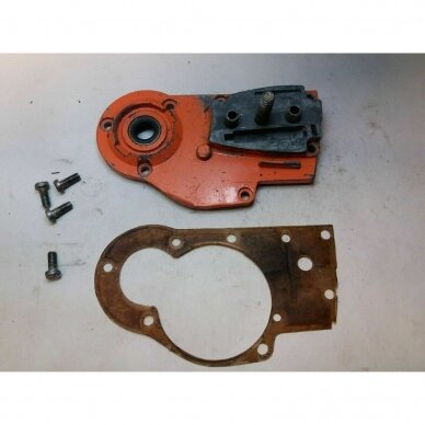 Genuine Oil Pump Cover Husqvarna 140S 240S 240SE chainsaw 501453902 Genuine Oil Pump Cover Husqvarna 140S 240S 240SE chainsaw 501453902