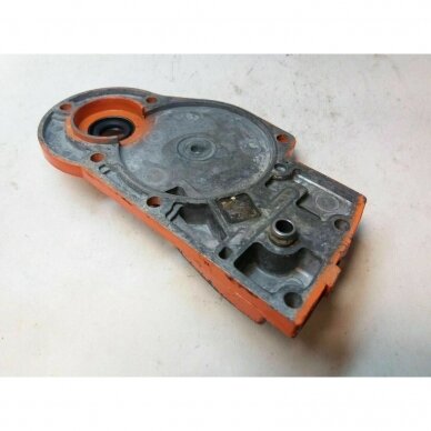 Genuine Oil Pump Cover Husqvarna 140S 240S 240SE chainsaw 501453902 5 Genuine Oil Pump Cover Husqvarna 140S 240S 240SE chainsaw 501453902 5