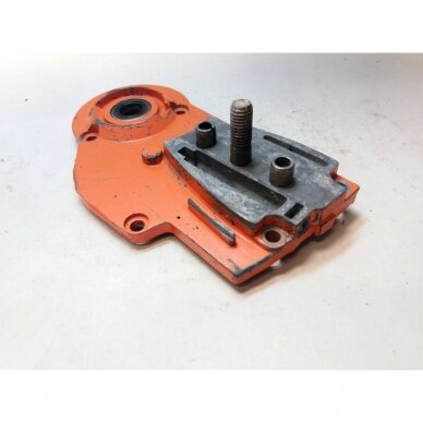 Genuine Oil Pump Cover Husqvarna 140S 240S 240SE chainsaw 501453902 1 Genuine Oil Pump Cover Husqvarna 140S 240S 240SE chainsaw 501453902 1