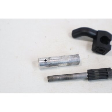 Genuine Oil Pump Husqvarna 340 345 350 135 435 440 445 450 Jonsered 2141 2145 2150 2240 2245 2250 chainsaw 503932101 2