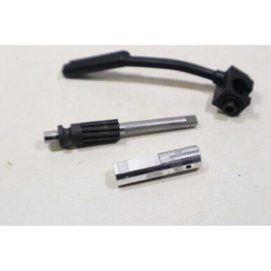 Genuine Oil Pump Husqvarna 340 345 350 135 435 440 445 450 Jonsered 2141 2145 2150 2240 2245 2250 chainsaw 540057901 2