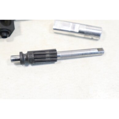Genuine Oil Pump Husqvarna 435 440 135 140 Jonsered CS2240 chainsaw 1