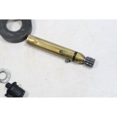 Genuine Oil Pump STIGA SP340 SP370 SP382 SP410 chainsaw 4252220 2 Genuine Oil Pump STIGA SP340 SP370 SP382 SP410 chainsaw 4252220 2