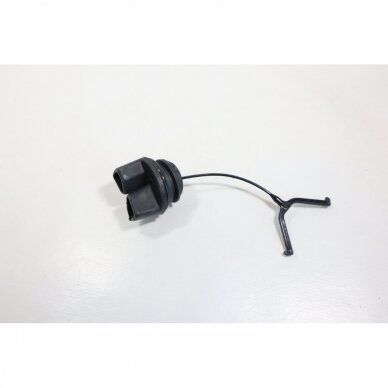 Genuine Oil Tank Cap McCULLOCH Poulan Jonsered CS2137 Partner 351 352 371 382 391 401 421 422 chainsaw 530010846 Genuine Oil Tank Cap McCULLOCH Poulan Jonsered CS2137 Partner 351 352 371 382 391 401 421 422 chainsaw 530010846