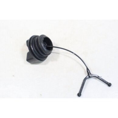 Genuine Oil Tank Cap McCULLOCH Poulan Jonsered CS2137 Partner 351 352 371 382 391 401 421 422 chainsaw 530010846 2 Genuine Oil Tank Cap McCULLOCH Poulan Jonsered CS2137 Partner 351 352 371 382 391 401 421 422 chainsaw 530010846 2