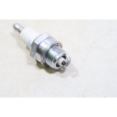 Genuine Spark Plug NGK BPMR7A Jonsered Husqvarna Partner chainsaw 503235111 1