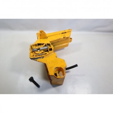Genuine Tank Housing Crankcase Partner 360 chainsaw 507476458 Genuine Tank Housing Crankcase Partner 360 chainsaw 507476458