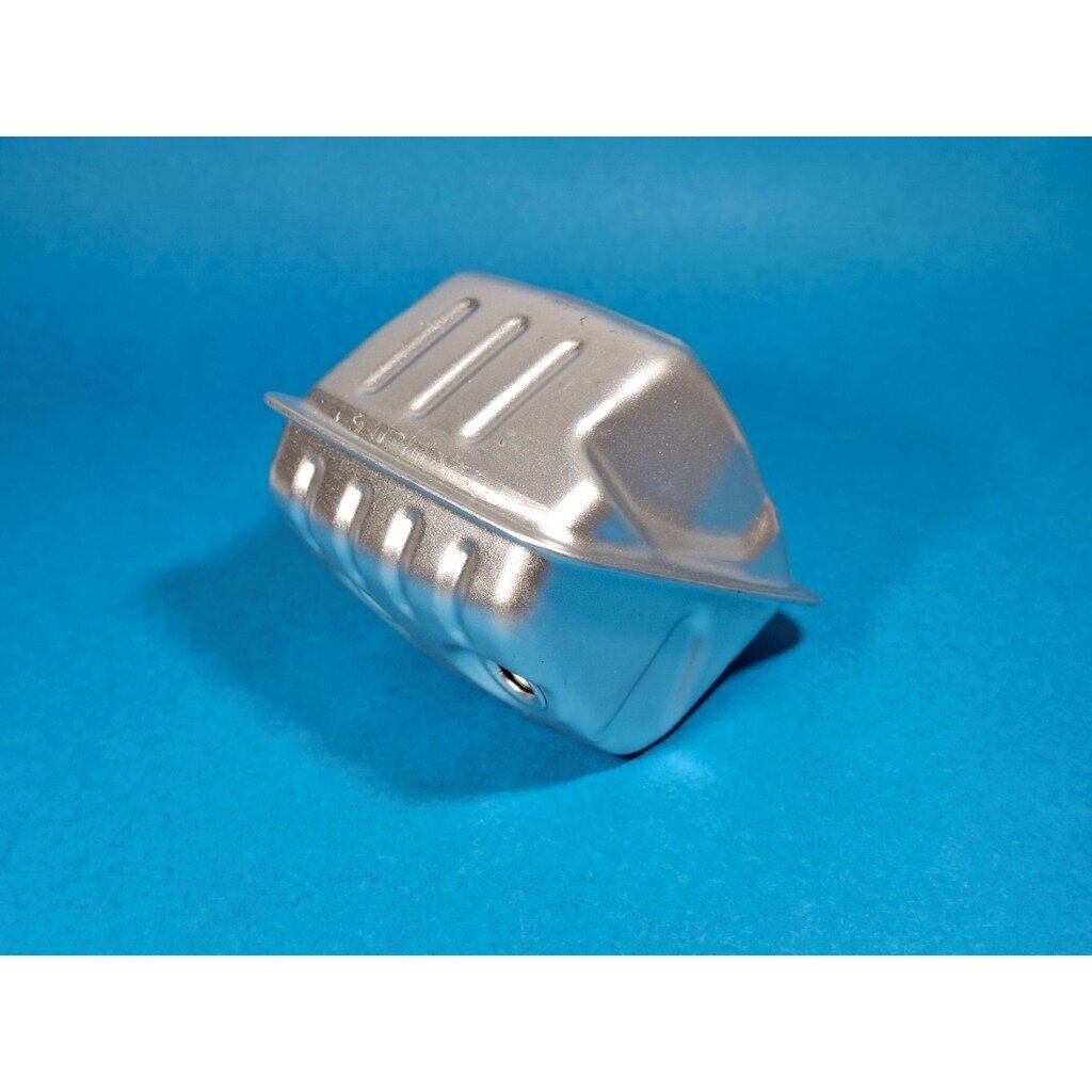 Muffler suitable for Husqvarna 135 140 435 440 445 450 Jonsered CS2240 CS2245 CS2250 McCulloch CS350 CS390 CS410 CS450 chainsaw 544147702 5 Muffler suitable for Husqvarna 135 140 435 440 445 450 Jonsered CS2240 CS2245 CS2250 McCulloch CS350 CS390 CS410 CS450 chainsaw 544147702 5